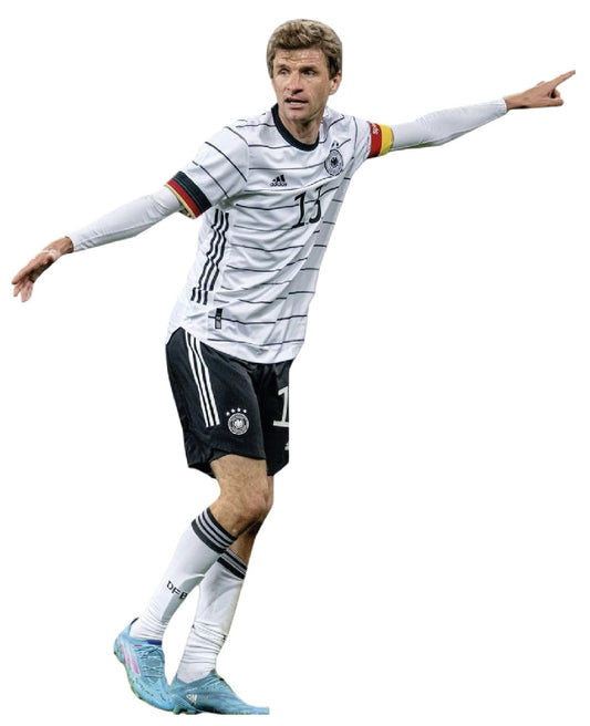 Thomas Muller number 13 Germany DFB kit arms outstretched football sticker